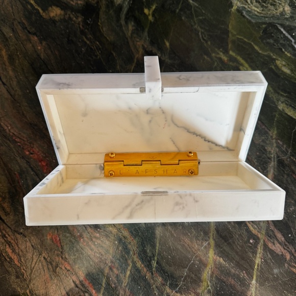 L'Afshar Marbe White Medium Clutch Bag - Picture 9 of 11